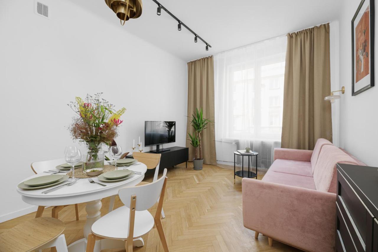 Oomph Warsaw Central Stylish Vintage Apartment ภายนอก รูปภาพ